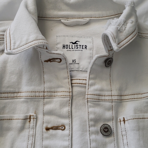 Cropped Jean jacket - Picture 2 of 3